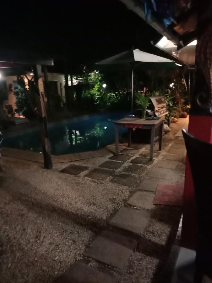 Travellers Budget Motel Port Vila Kültér fotó