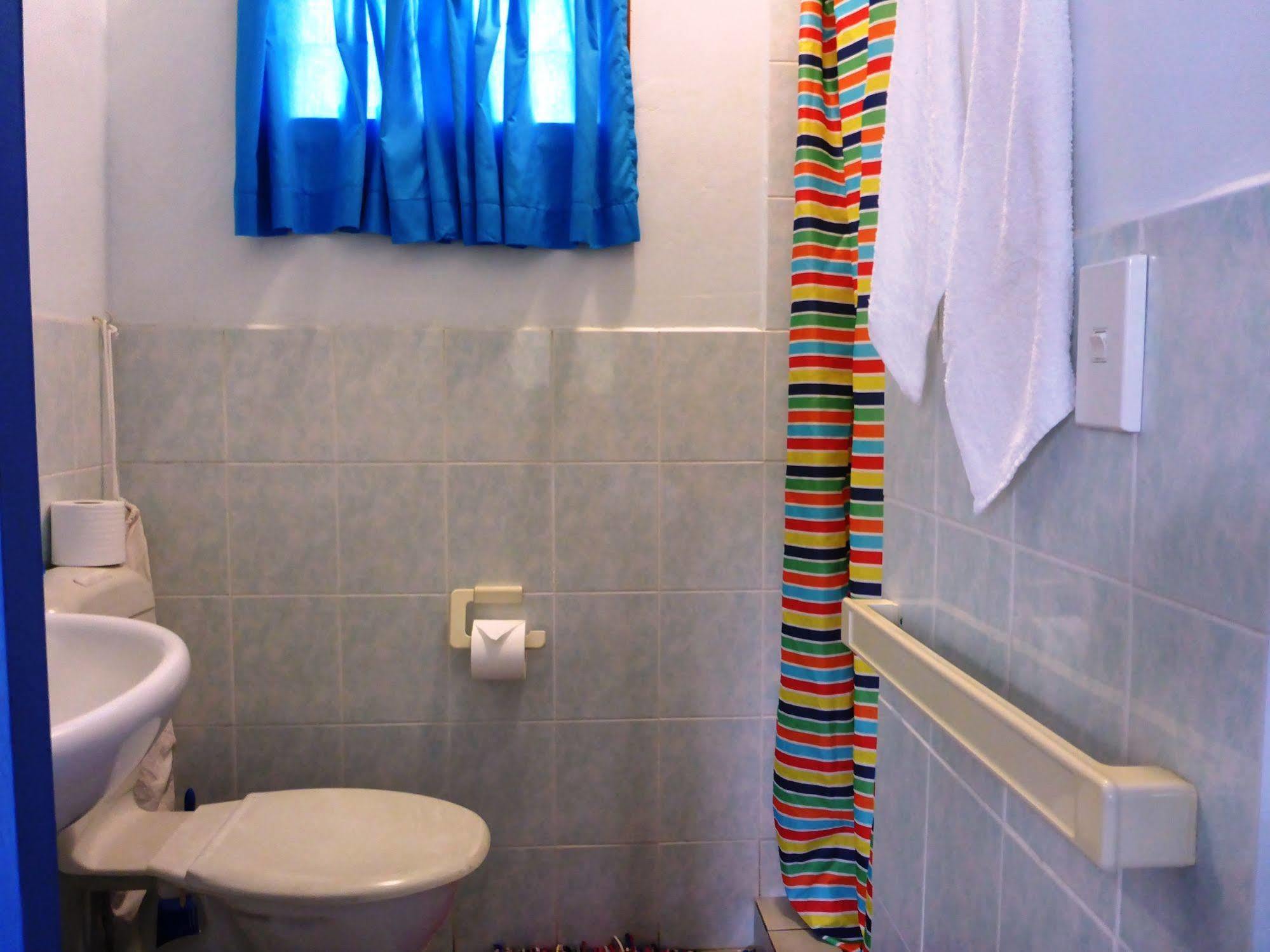Travellers Budget Motel Port Vila Kültér fotó