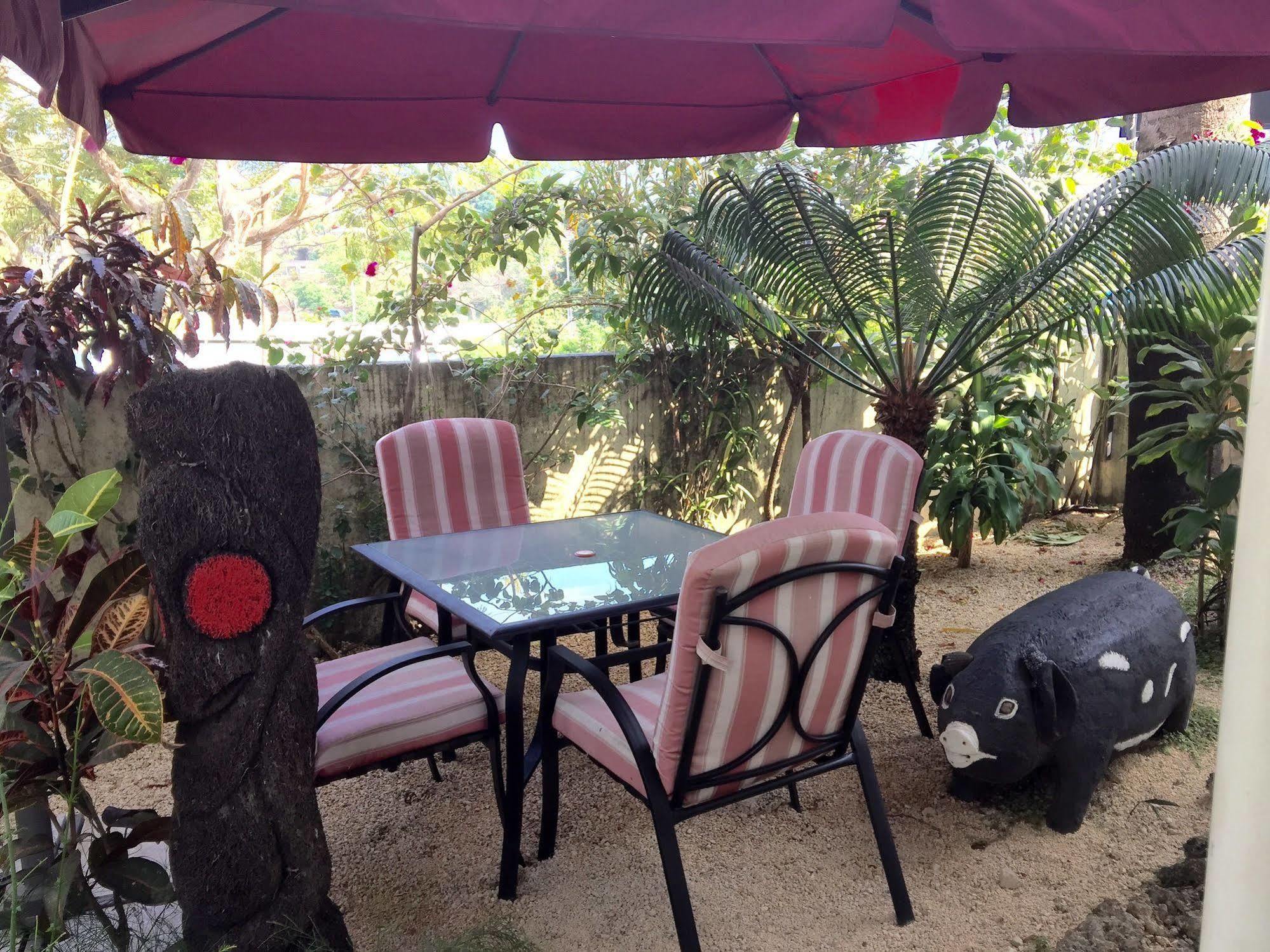 Travellers Budget Motel Port Vila Kültér fotó